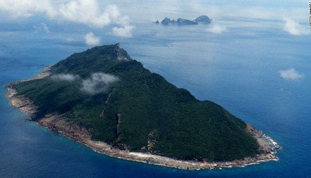 Japan, China experts urge government dialogue on disputed island